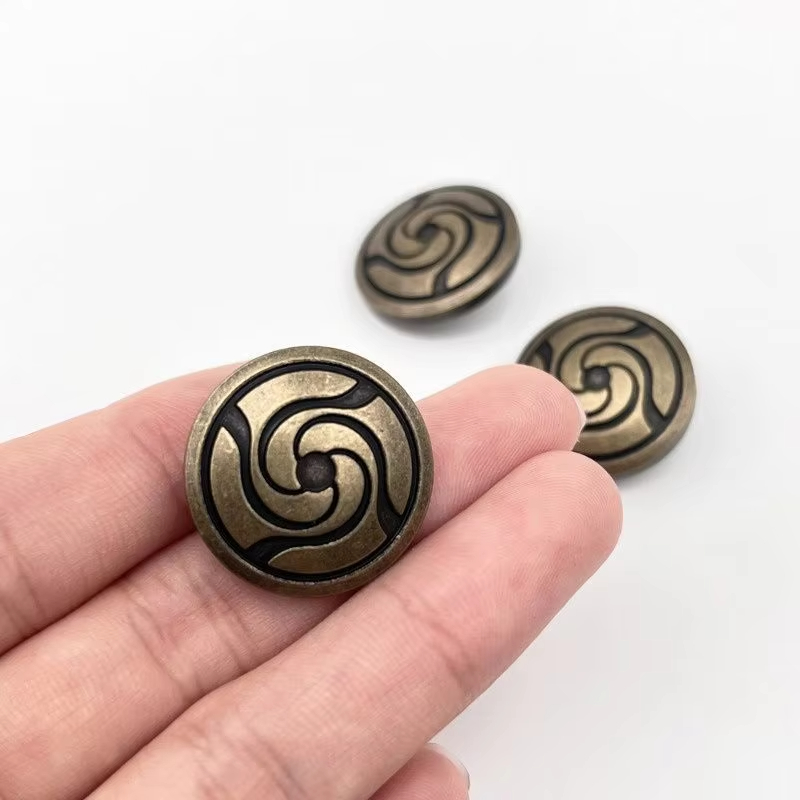 1/2/3/4 pièces Boutons Anime V - Vintage Collectible Buttons avis et prix