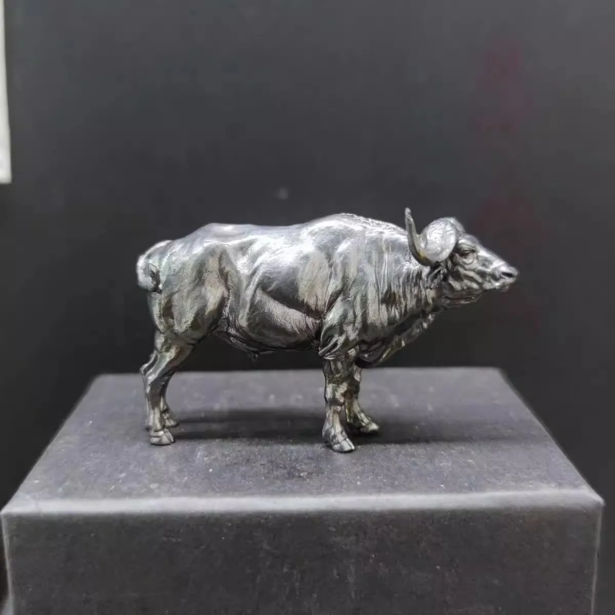 Sculpture de buffle africain e - Vintage Collectible Furniture avis et prix