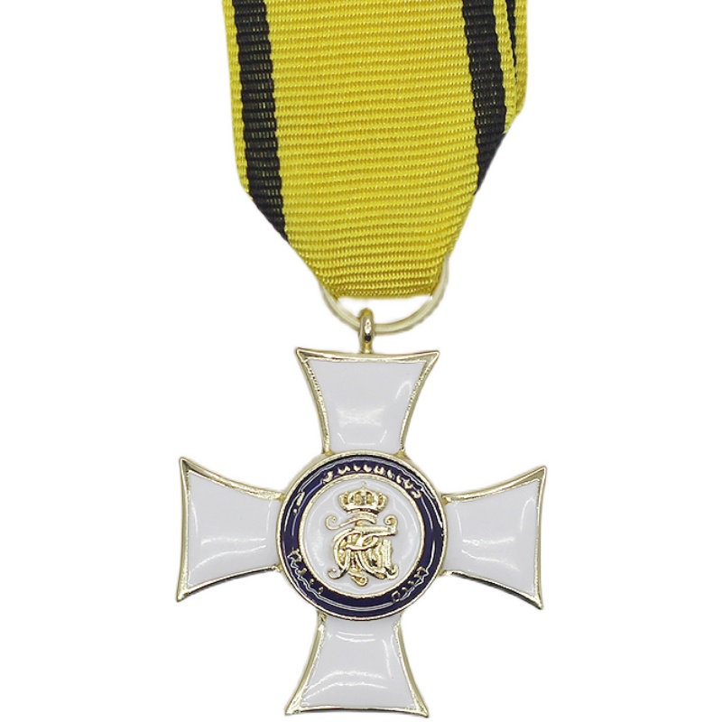 Réplique de médaille croisée c - Vintage Collectible Furniture avis et prix